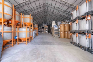 Carpa industrial de estructura de acero de 23x57M diseñada para carga de nieve de 75kg y velocidad del viento de 100 km/h - Product Image 3