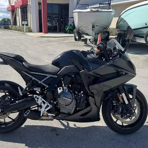 Motocicleta GSX-8R 2025 - Product Image 1