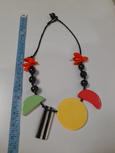 Collier femme en forme de goutte d'eau en résine de haute qualité avec chaîne en corde directement du fournisseur indien - Product Image 5