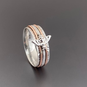 Wholesale Fine Jewelry <b>Ring</b> Fashion Bee Spinner <b>Ring</b> 925 Soli Sterling Silver Spinner <b>Ring</b> for Women Spinner Band <b>Fidget</b> <b>Ring</b> - Product Image 3