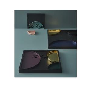 Juego de 4 bandejas rectangulares decorativas de hierro de alta calidad en diferentes colores, aptas para lavavajillas, con acabado pulido, hechas en India. - Product Image 4