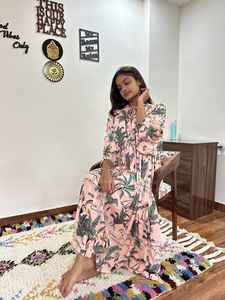 Robe midi bohème en coton tissé pour femmes, décontractée, estivale, à imprimé floral, imprimée à la main, lavable - Product Image 6