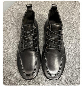 Chaussures habillées en cuir pour hommes, style moderne, élégantes, pour réunions, fêtes et occasions officielles. - Product Image 4
