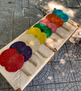 พัดลมมือเสือดอกบัวที่สวยงามสำหรับนักสะสมและผู้ที่ชื่นชอบวัฒนธรรมสามารถสั่งซื้อจำนวนมากได้ - Product Image 3