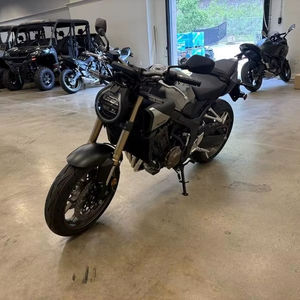 มอเตอร์ไซค์ใหม่ CB650R E-Clutch ปี 2025 พร้อมส่งมอบแล้ว - Product Image 1