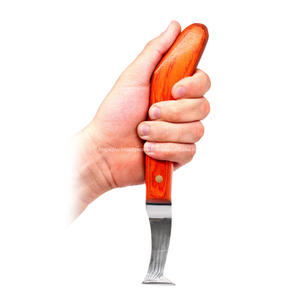 Cuchillo de pezuña de herrador de hoja recta con mango de madera Premium recto con hoja afilada para recortar animales de granja logotipo personalizado - Product Image 6