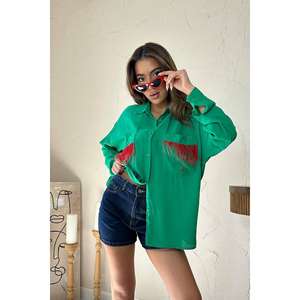 Chemises en satin à franges avec poches vertes, style bohème, vente en gros - Product Image 3