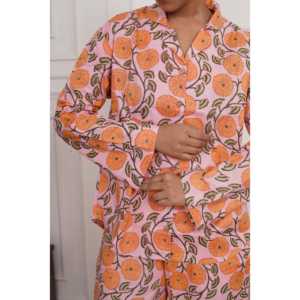 Conjunto de Salón de Lujo Marigold Morning, Tejido Transpirable, Jersey con Logotipo Personalizado, Estampado Sólido, Pijama para Familias, Invierno, Hogar, ODM, XS - Product Image 1