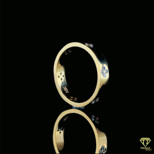 Hermoso anillo de diamantes redondos florales hecho en oro de 18/14/10 KT tachonado con diamantes brillantes cultivados en laboratorio para el regalo de cumpleaños - Product Image 3