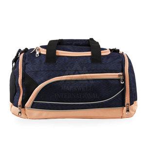 Sac de sport sur mesure Sac de sport de haute qualité Fabriqué en polyester Sac de sport le plus vendu Fabriqué au Pakistan - Product Image 2