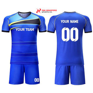 Vêtements d'équipe personnalisés en polyester 100% avec logo, fournisseur d'uniformes de football au Pakistan/nouvelle arrivée, meilleure vente d'uniformes de football - Product Image 3