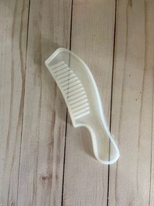 GUIDE PEIGNES DE COUPE FINE PROFESSIONNELLE Peigne à cheveux de barbier professionnel pour utilisation en salon Matériau en résine - Product Image 6