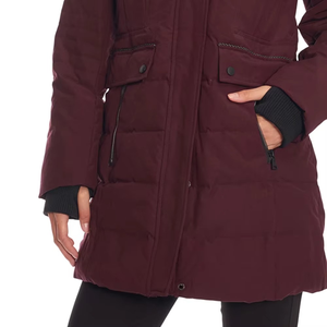 Veste parka pour femme conçue pour la chaleur hivernale et l'utilisation en extérieur, veste parka pour femme fabriquée en tissu coupe-vent et résistant à l'eau - Product Image 4