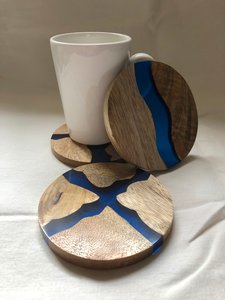 Posavasos de madera redondos hechos a mano | Grano natural con acabado suave | Gran artículo de regalo para clientes y minoristas posavasos de piedra - Product Image 3
