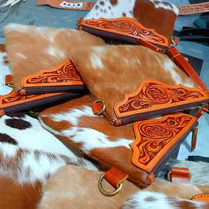 Sac à main en cuir véritable pour filles avec fermeture à glissière, style vintage, cuir de vache véritable, fourrure, travail à la main et sculpture, franges - Product Image 4