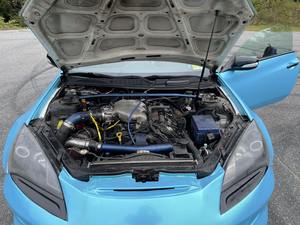 Hyundai Genesis Coupé 3.8 usado, limpio, del 2013 - Product Image 5