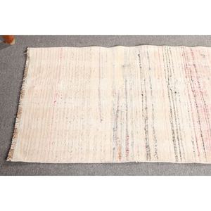 Tapis turc, petit tapis de 2,2 x 3,9 pieds, tapis vintage rayé beige - Product Image 4