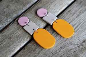 Trendy Ladies Resin Crafts Statement <b>Earrings</b> Elegant Design for Fashion-Conscious Women - Product Image 3