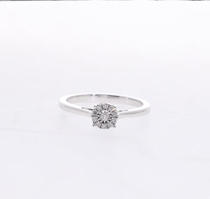 Elegante anillo de oro amarillo de 14 quilates con racimo de diamantes naturales de corte redondo en Ajuste de Halo para mujer Diseño clásico de inspiración floral - Product Image 4