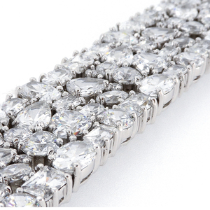 Pulsera de Joyería Clásica de Latón Chapado en Rodio con Circonitas Blancas y de Colores Mezclados - Edición Aniversario LAVINA Unisex Personalizable - Product Image 4