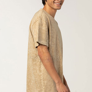 Camiseta Moderna de Moda Urbana con Lavado Ácido para Hombre, Tela Suave Lavada, Estilo Urbano Moderno, Atuendo Diario Cómodo - Product Image 4