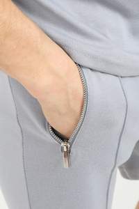 Logotipo personalizado 2025 Joggers para hombre Conjunto de verano de dos piezas de peso pesado Premium 100% algodón Camiseta de gran tamaño Pantalones cortos Tops activos - Product Image 4