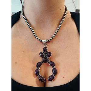 Pendentif artisanal en huître épineuse violette du sud-ouest et argent sterling avec serti clos - Product Image 2