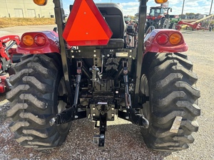 รถแทรกเตอร์สำหรับสวน IH Farmall 35C ปี 2024 กำลัง 35 แรงม้า ระบบเกียร์อัตโนมัติ PLC - Product Image 5