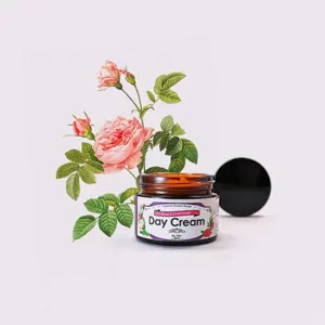 Crema de Día de Rosas y Manzanilla 50ml - Product Image 1