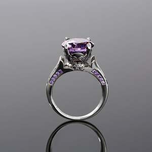 แหวนเงินสเตอร์ลิงประดับอเมทิสต์ทรงมาร์คีส์ ดีไซน์ดอกไลแลค - Product Image 4