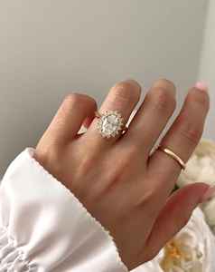 14K <b>Gold</b> <b>Vintage</b> Style <b>Ring</b> 2 CTW Oval Cut Lab Grown Diamond Cluster Halo Women's Wedding Engagement <b>Ring</b> VS1 Lab Grown Diamond - Product Image 5
