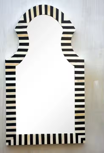 Marco de Espejo Moderno Hecho a Mano con Incrustaciones de Hueso Ecológico y Madreperla para Decoración de Pared de Baño o Vestidor - Product Image 5