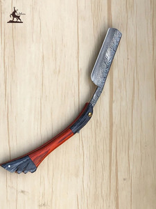 Maquinilla de afeitar de acero inoxidable con borde recto, mango de madera, cuchillo de afeitar plegable, producto OEM personalizable - Product Image 5