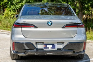 Auto Elettrica B M W i7 xDrive60 Usata 2023, Trazione Integrale, Doppia Batteria al Litio, Sedili in Pelle di Lusso, Cambio Manuale, Guida a Sinistra - Product Image 4