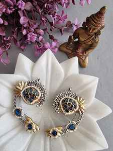 Pendientes Elegantes de Diseño con Circonitas Brillantes para Bodas, Compromisos, Fiestas, Accesorio de Moda Principalmente - Product Image 3