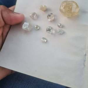 Diamantes en Bruto Sin Cortar Directamente de Sudáfrica - Product Image 6