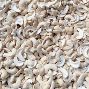 Prix de gros des noix de cajou du Vietnam Santigo Factory, noix de cajou du Vietnam W320, OEM, ODM - Product Image 1