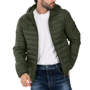 Vente en gros Veste bouffante imperméable à col montant Veste d'hiver en duvet matelassé doublée polaire pour hommes - Product Image 4