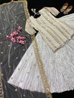 Nouvelle Tissu Blossom de Haute Qualité, Vêtement Traditionnel Indien de Créateur, Top Lehenga Style Fantaisie en Faux Georgette Lourd avec Paillettes
