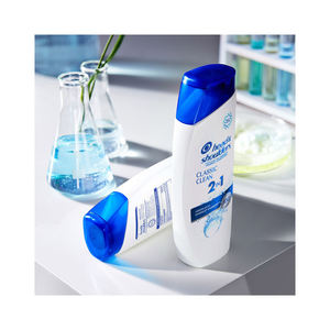 Shampooing Head & Shoulders de qualité supérieure pour les salons Vente en gros Shampooing Head & Shoulders pour le contrôle des pellicules - Product Image 2