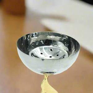 Luxury Silver & Gold Metal <b>Incense</b> <b>Burner</b> Bakhoor <b>Holder</b> with Elegant Stem Design Arabic Oud Charcoal <b>Burner</b> for Home Decor - Product Image 3