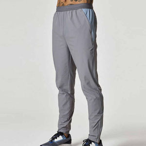 Venta al por mayor hombres chándal de entrenamiento y Jogging chaqueta cortavientos Jogger Nylon logotipo personalizado entrenamiento dos piezas conjunto chándal - Product Image 5