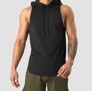 Camiseta sin mangas con capucha atlética para hombre fabricada: ligera y transpirable, ideal para gimnasio y entrenamientos al aire libre - Product Image 2