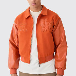 Chaqueta universitaria de béisbol con manga de cuero bordada personalizada al por mayor estilo Letterman en blanco Hip Hop recubierto de invierno personalizable - Product Image 1