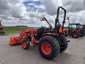 รถแทรกเตอร์คูโบต้า LX2620SUHSD ปี 2025 - พลังขนาดกะทัดรัด ความอเนกประสงค์ที่เหนือชั้น - Product Image 6