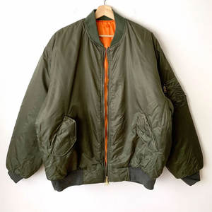 Veste bomber matelassée en toile d'hiver pour tous les jours, avec capuche, design léger, coupe décontractée pour unisexe - Product Image 3