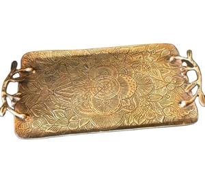 Plateau de service moderne pour ustensiles de cuisine, décor de plat de service pour la maison d'hôtel couleur or plateau de service carré en métal de conception moderne - Product Image 1