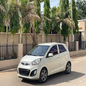 Toyota Morning 2012 d'occasion en bon état - Product Image 1