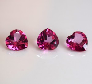 หัวใจบุษราคัมสีชมพูธรรมชาติคุณภาพสูง - Product Image 1
