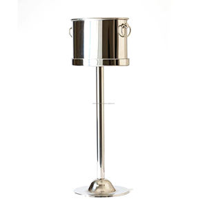 Cubo de hielo de metal con acabado dorado con asas de Reno para accesorios de bar de cócteles - Product Image 3